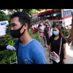 Images du déconfinement en Inde, à Singapour et en Thaïlande