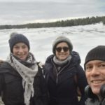 L'équipe d'Échappées Belles en tournage en Finlande