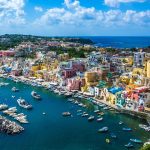 Cap sur Procida, l'Ã®le mystÃ©rieuse au large de Naples