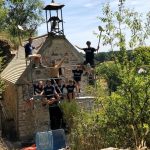 ces jeunes qui rénovent le patrimoine durant l'été