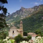 en Corse, échappées dans les montagnes de Balagne