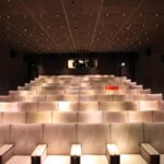 le palace où l’on peut aussi aller au cinéma